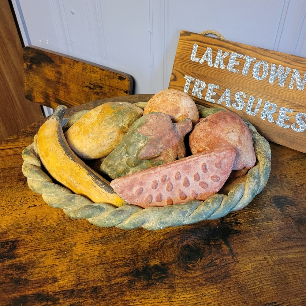 Vintage 1970s 7 piece terra cotta Fruit Basket with Assorted Fruits - Picture 12 of 14
